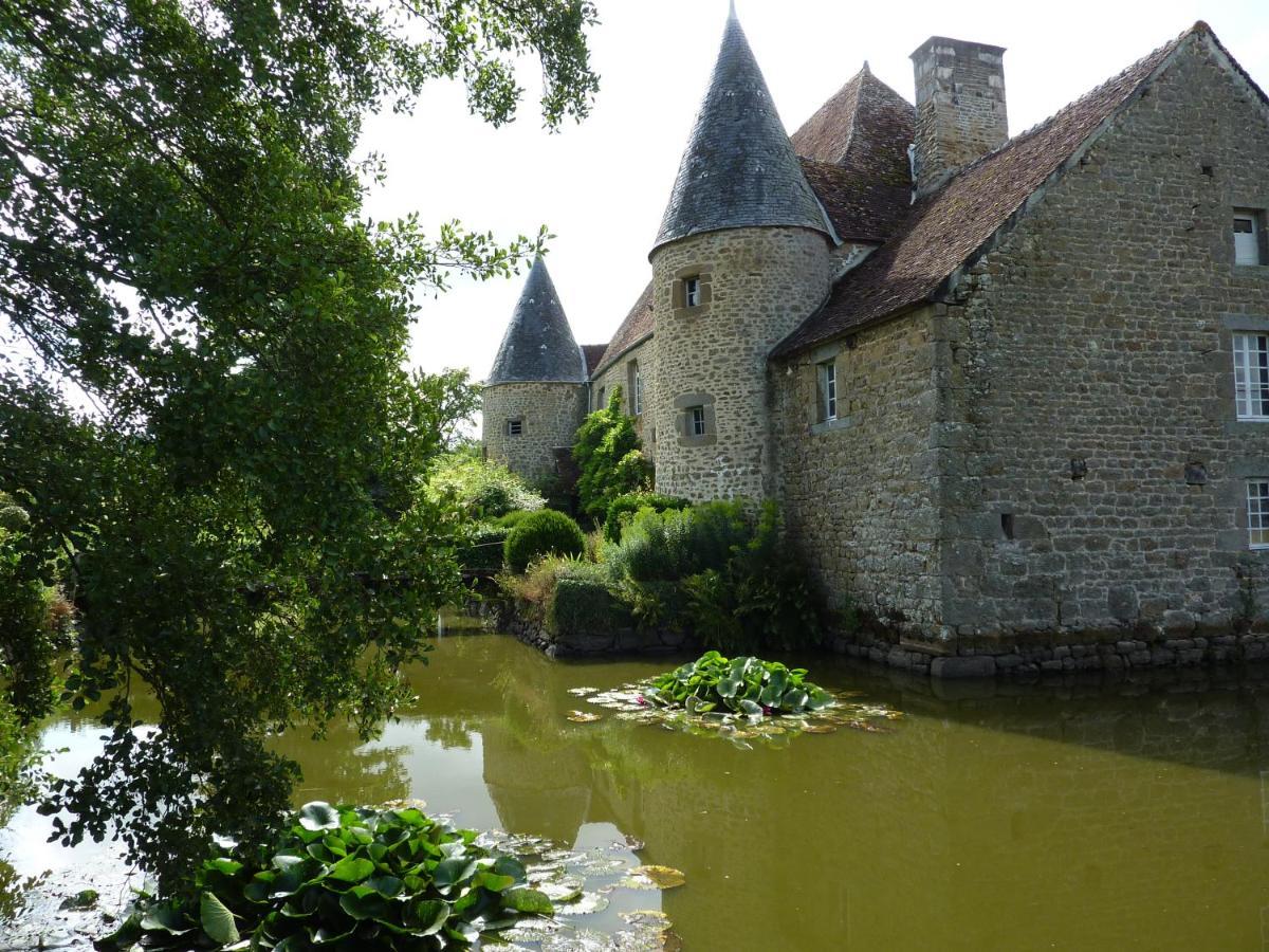 مبيت وإفطار Saint-Pierre-du-Regard Domaine De L'Etre المظهر الخارجي الصورة